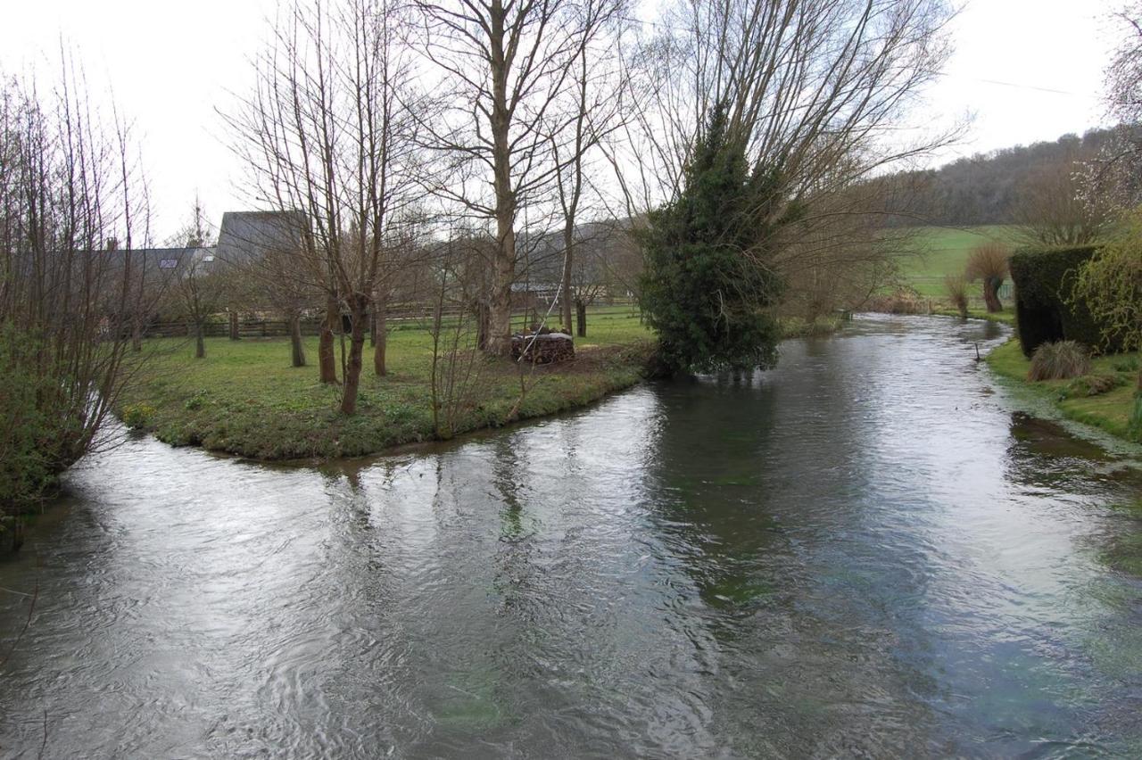 Le Petit Gite De La Varenne Saint-Hellier المظهر الخارجي الصورة