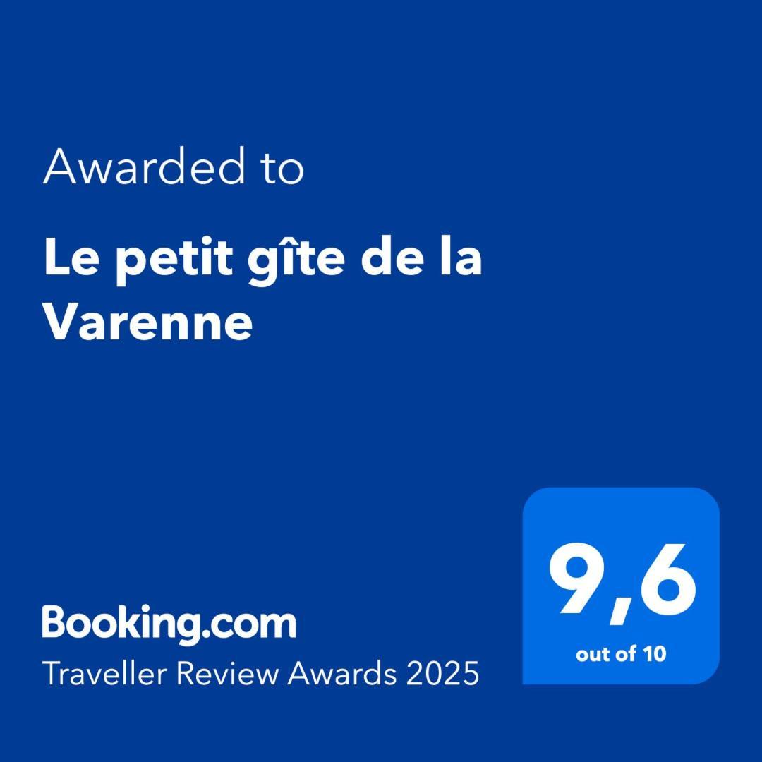 Le Petit Gite De La Varenne Saint-Hellier المظهر الخارجي الصورة
